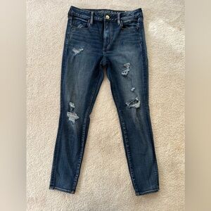 American eagle distressed skinny jeans size 12